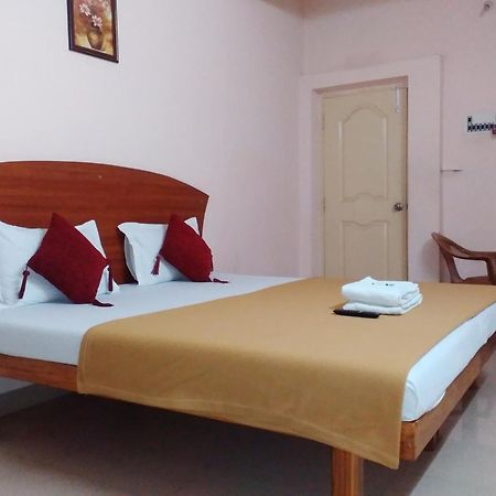 Royal Green Airport Transit Accommodation Madras Buitenkant foto