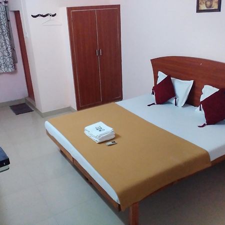Royal Green Airport Transit Accommodation Madras Buitenkant foto