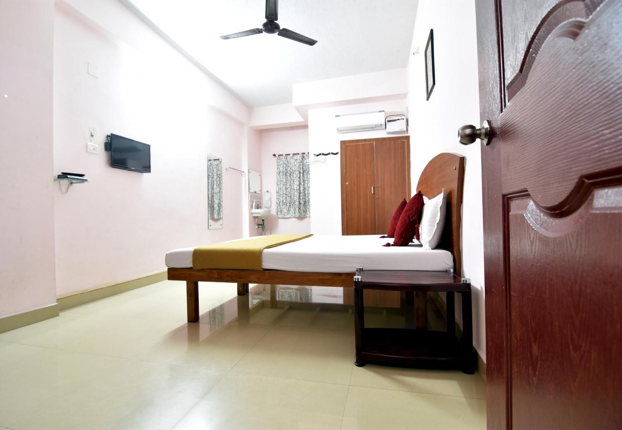 Royal Green Airport Transit Accommodation Madras Buitenkant foto