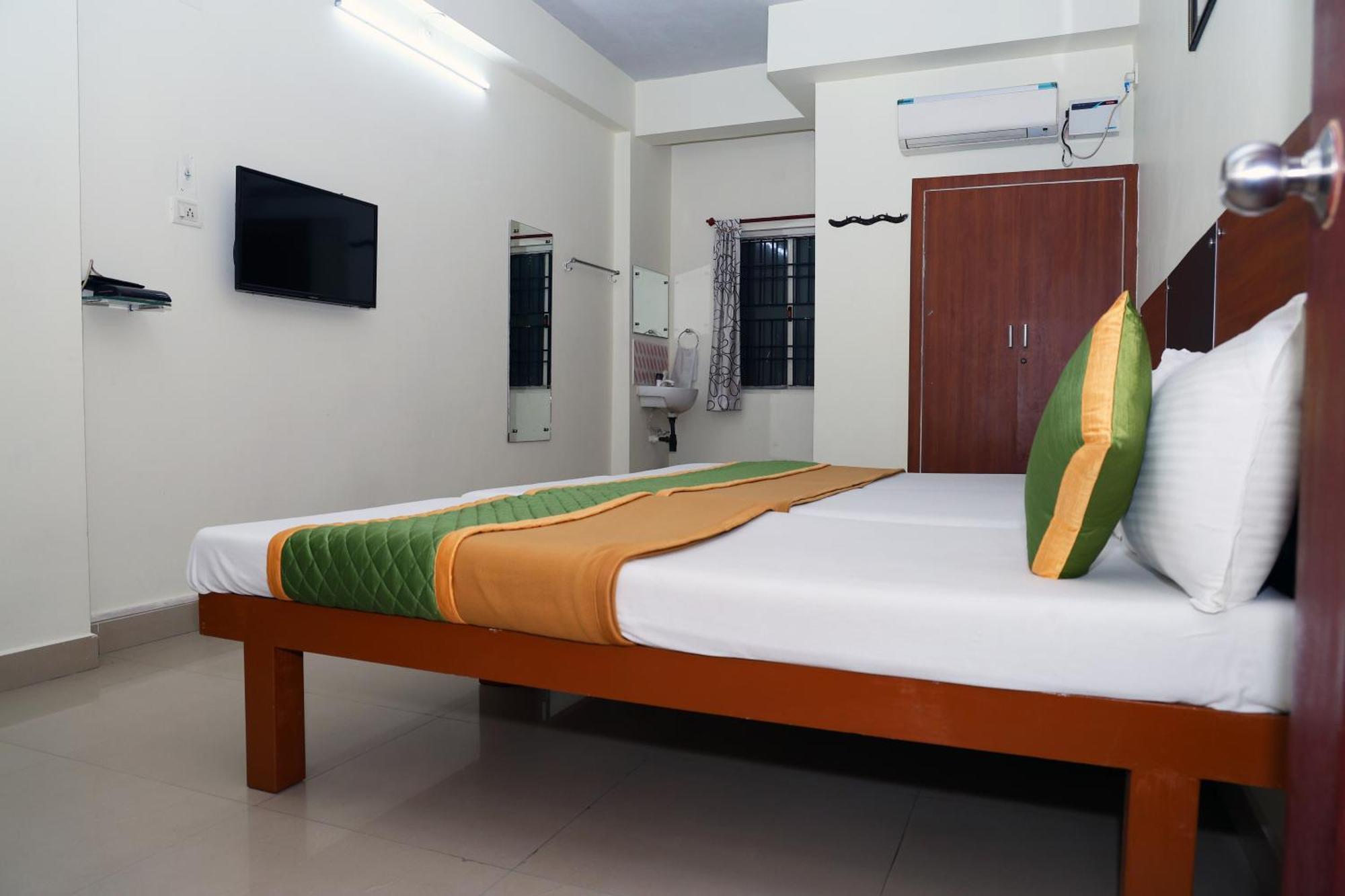 Royal Green Airport Transit Accommodation Madras Buitenkant foto