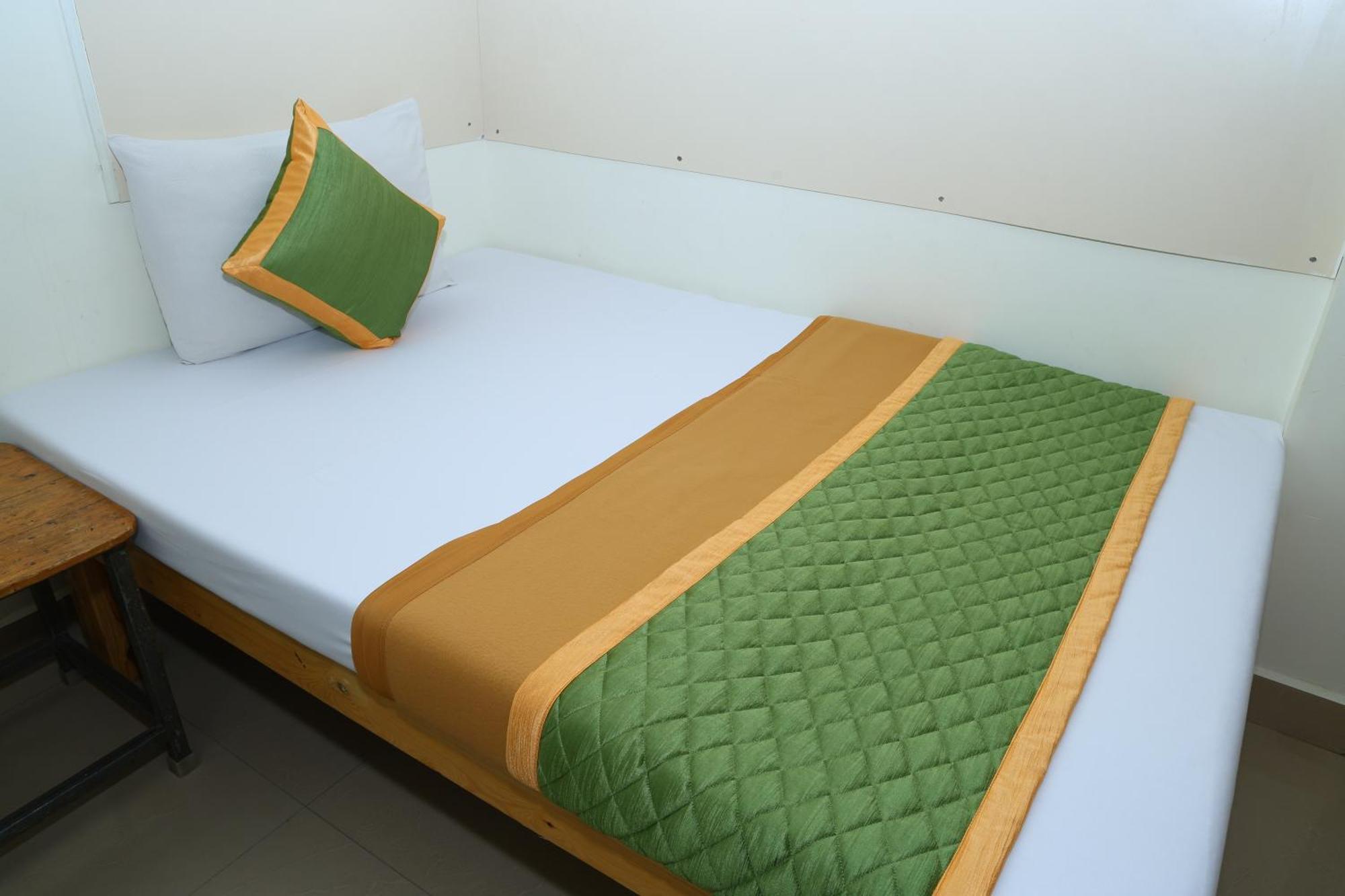 Royal Green Airport Transit Accommodation Madras Buitenkant foto