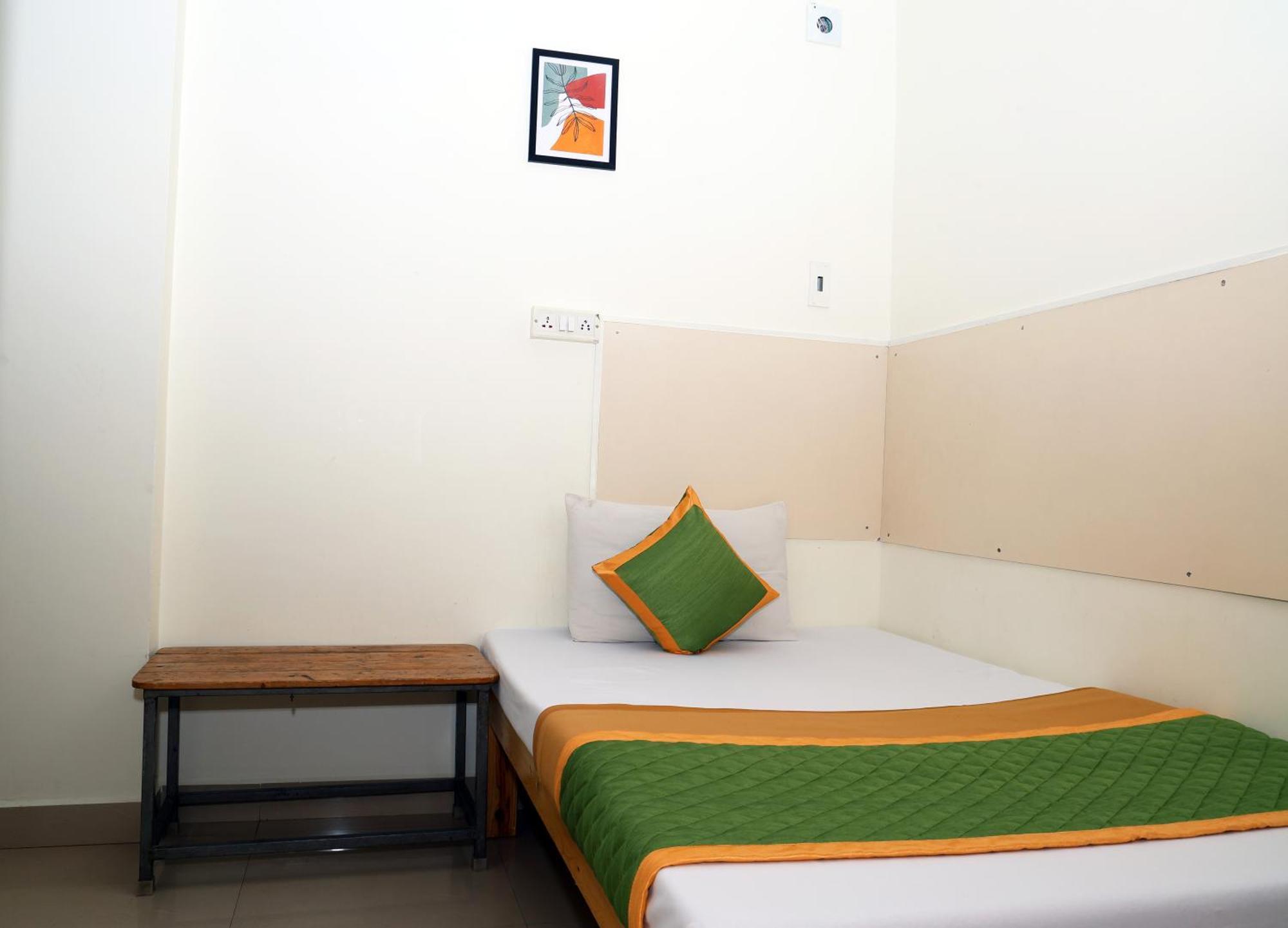 Royal Green Airport Transit Accommodation Madras Buitenkant foto